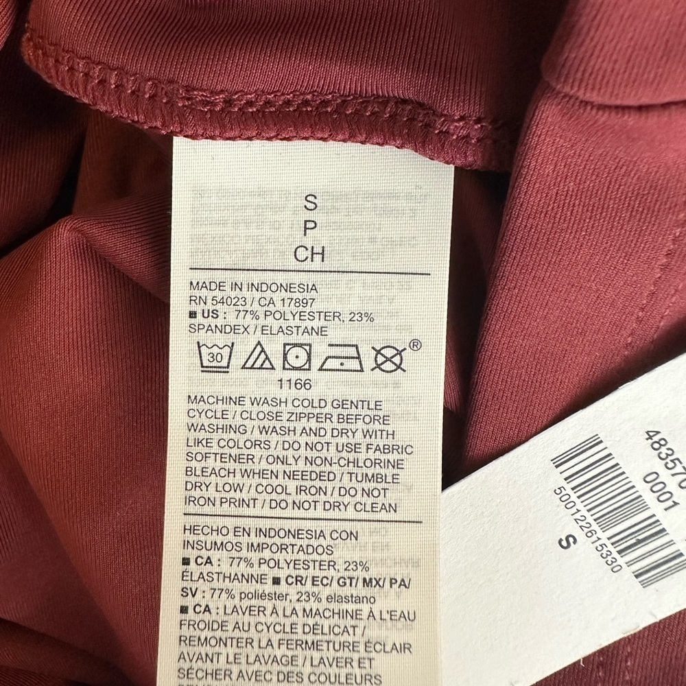 NWT Old Navy PowerSoft Crop Full Zip Jacket in Royal Velvet Size Small - Picture 14 of 16